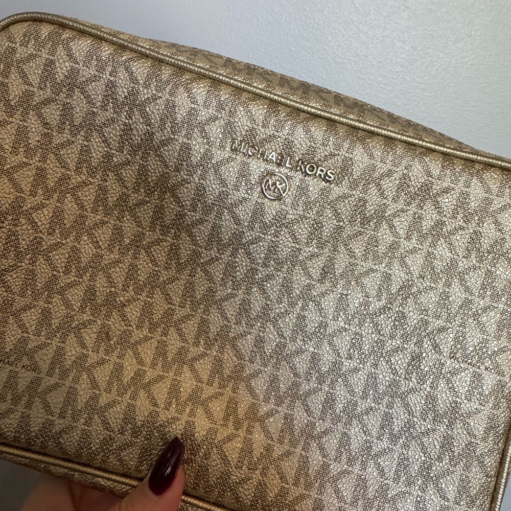 Michael Kors Crossbody Bag